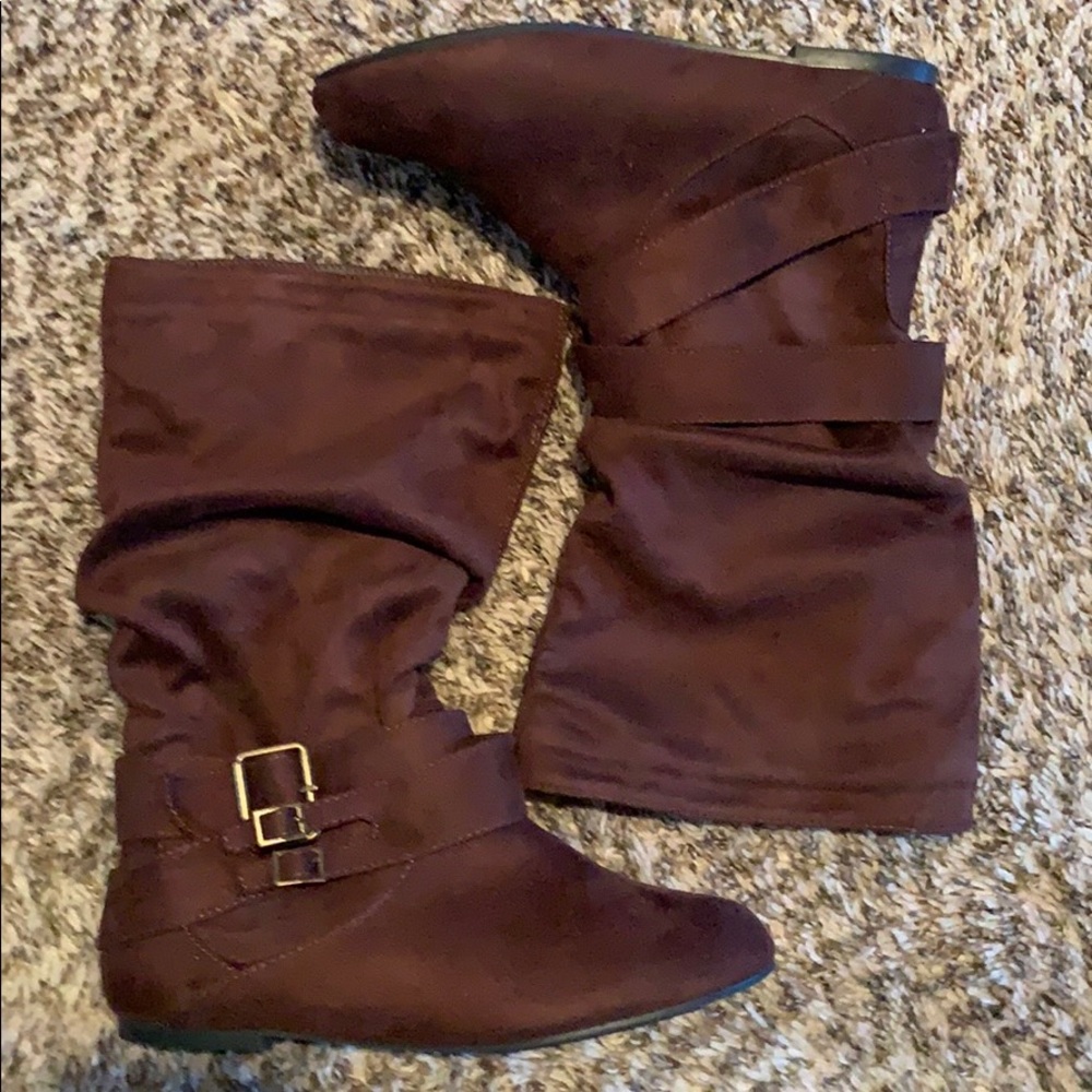 Brown boots
